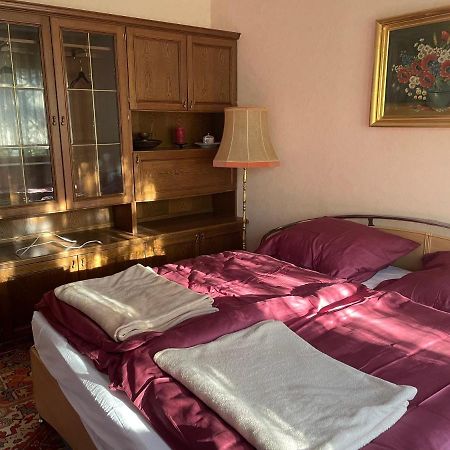Suburb Hostel Пуркерсдорф Екстериор снимка